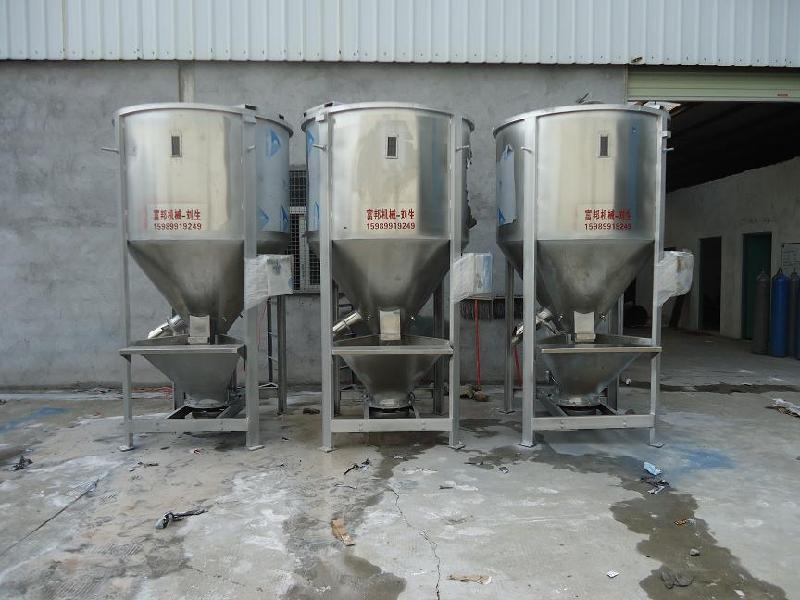 供应深圳立式塑料搅拌机1吨立式搅拌机现货大吨位立式搅拌机价格