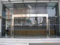 上海普陀建德花园自动门维修·无缝隙新型玻璃门业安装50930378