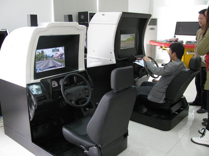驾驶模拟器厂家驾驶模拟器价格驾驶证考试模拟器驾驶员模拟器-图片