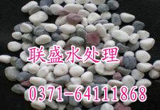 新疆鹅卵石阿克苏砾石垫层滤料供应批发