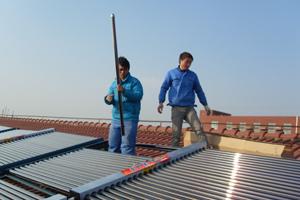 上海太阳能热水器太阳能集热工程批发