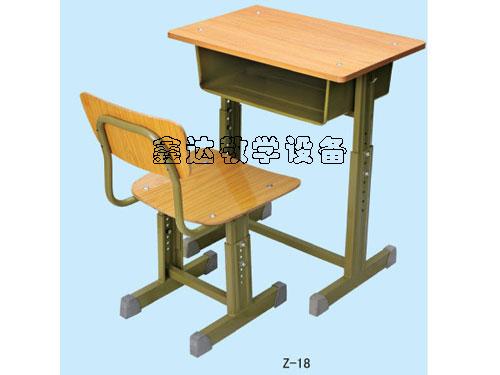 供应贵州学生实惠优质升降课桌椅，低价升降课桌椅厂家批发