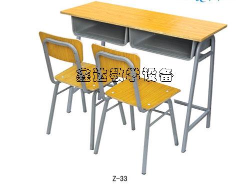 供应圆管学生课桌椅供应