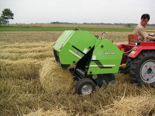 供应厂直供高效率麦秸自拾打捆机牧草稻