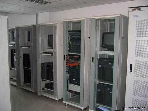 网络服务器回收/二手网吧电脑回收13651019047图片