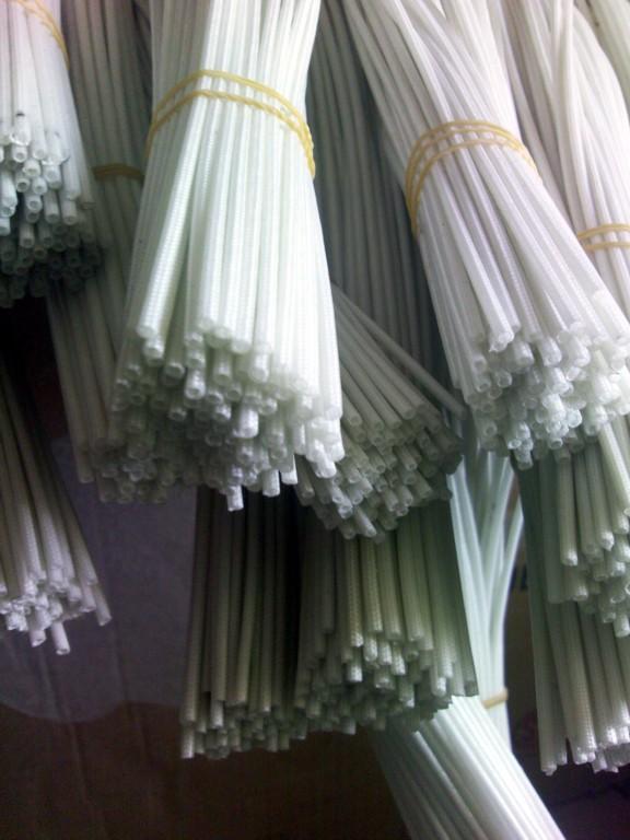供应深圳纤维管厂 玻璃纤维套管 矽质管 纤维套管 黄腊管 硅管 图片