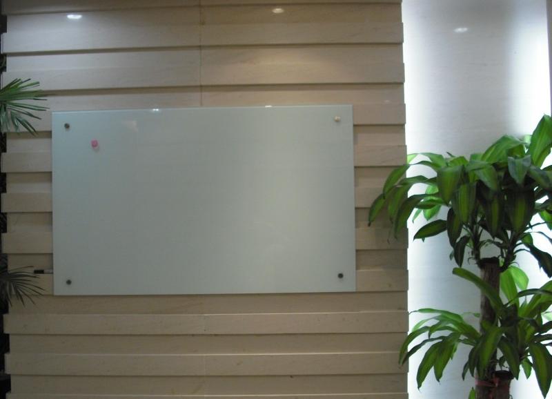 供应玻璃白板定做广州玻璃白板深圳玻璃白板定做任意规格可投影