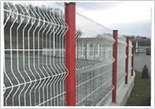 供应三角折弯护栏网、合肥护栏、安徽护栏