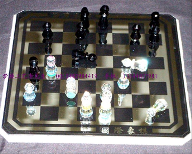 供应广州水晶象棋厂家，象棋比赛纪念品，老人俱乐部礼品订购