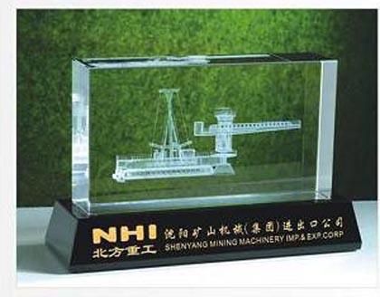 供应浦江水晶内雕工艺品水晶内雕厂大量供应水晶内雕礼品