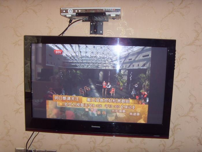 重庆平板系列电视机挂壁挂墙安装批发