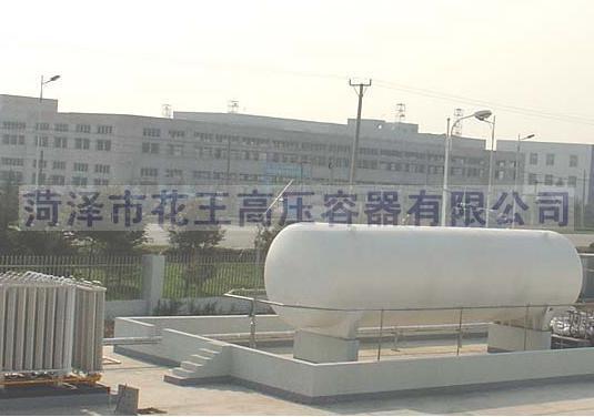 供应山东地区低温设备液氧储槽的生产厂