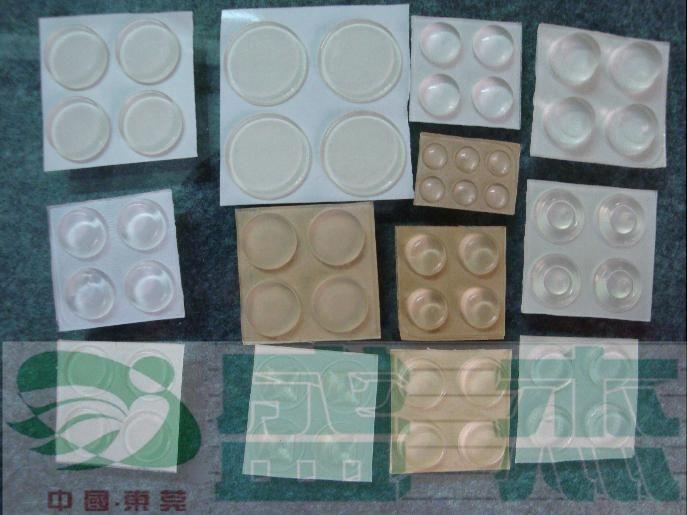 供应玻璃硅胶防滑垫，自粘硅胶透明胶垫，自粘硅胶防撞胶垫