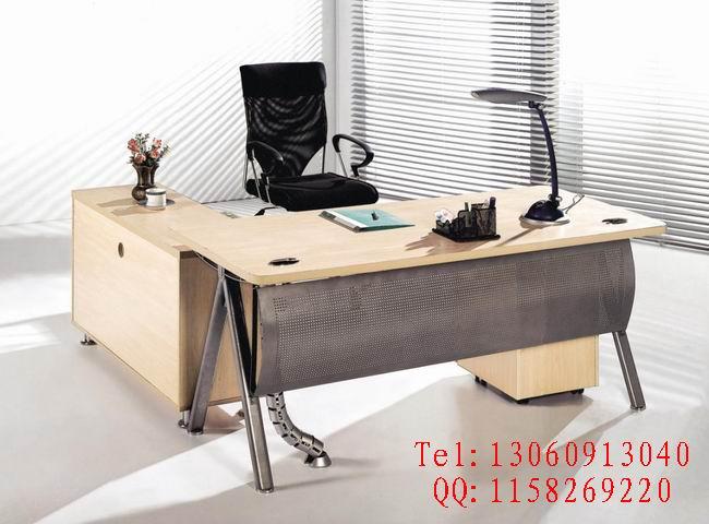 供应订做2米4的板式班台办公桌价格，两米二的板式办公台价格，订做2米
