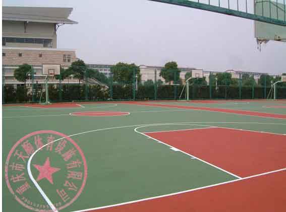 供应巴南区丙烯酸羽毛球场,重庆2014年篮球场报价,长寿区篮球场建设