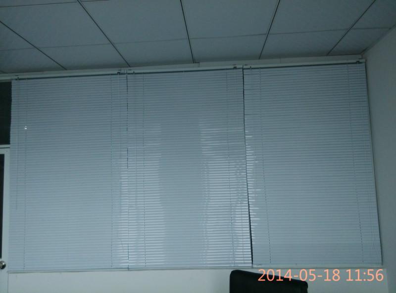 供应宁波办公室隔断铝合金百叶窗安装