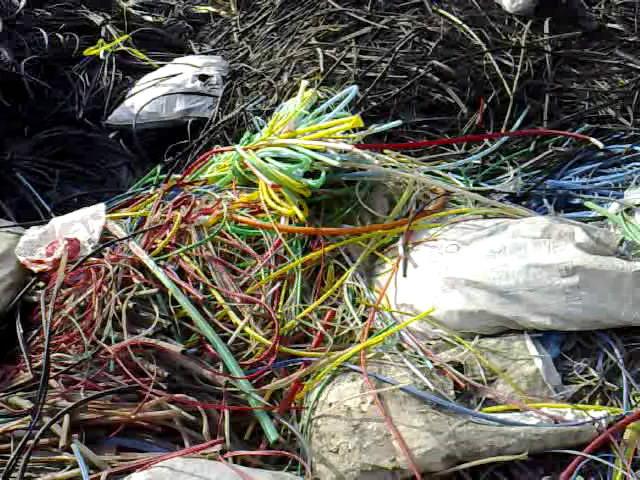 供应上海废旧塑料回收利用厂家