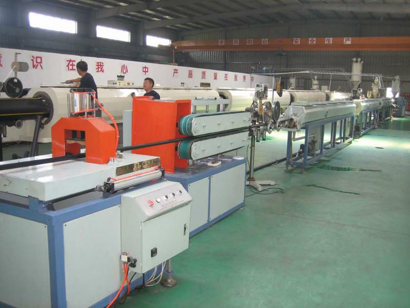 青岛市青岛中塑机械PE硅芯管生产设备厂家