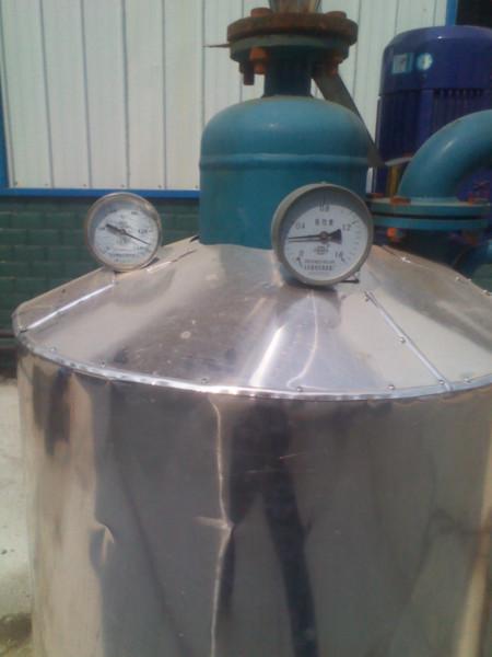 供应蒸汽凝结水回收装置