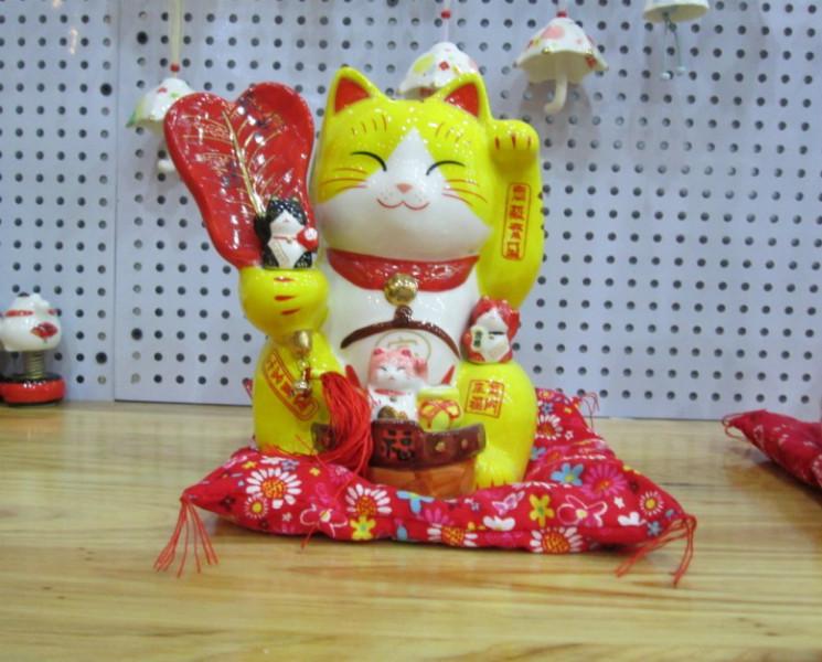 供应招财猫存钱罐开运陶瓷摆件工艺品招财猫厂家日本招财猫