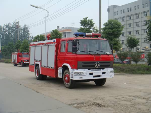 供应东风153型4立方泡沫消防车