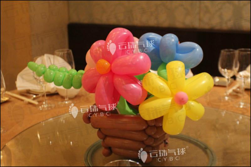 供应气球桌花/气球鲜花/气球装饰/魔术气球编织