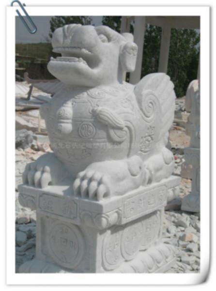 供应精品石雕貔貅雕像汉白玉貔貅雕像晚霞红貔貅雕像