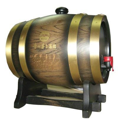 供应河南酒桶批发，酒桶定做，可以装红酒酒桶，酿酒厂专用酒桶