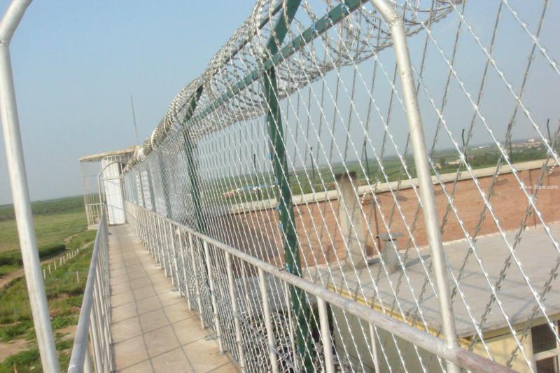 供应山东省淄博市监狱隔离墙