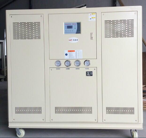 供应20匹水冷冷水机工业节能控温图片
