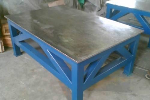 A3钢板钳工桌_重型钢板钳工桌_富新源公司让利销售