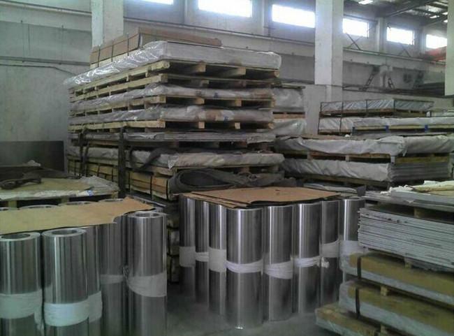 供应防锈易焊接3003铝板卷板花纹板3013国标铝板卷板花纹防滑铝板