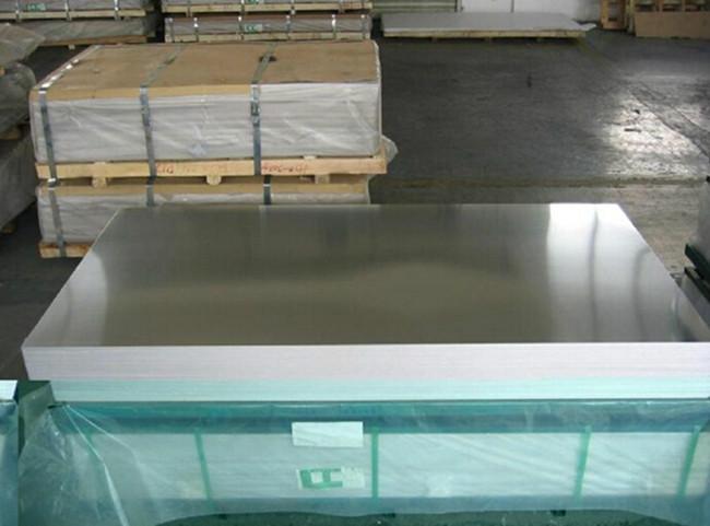 供应防锈易焊接3003铝板卷板花纹板3013国标铝板卷板花纹防滑铝板