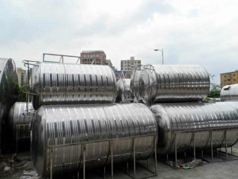 供应惠州3-100吨不锈钢卧式两头圆水箱