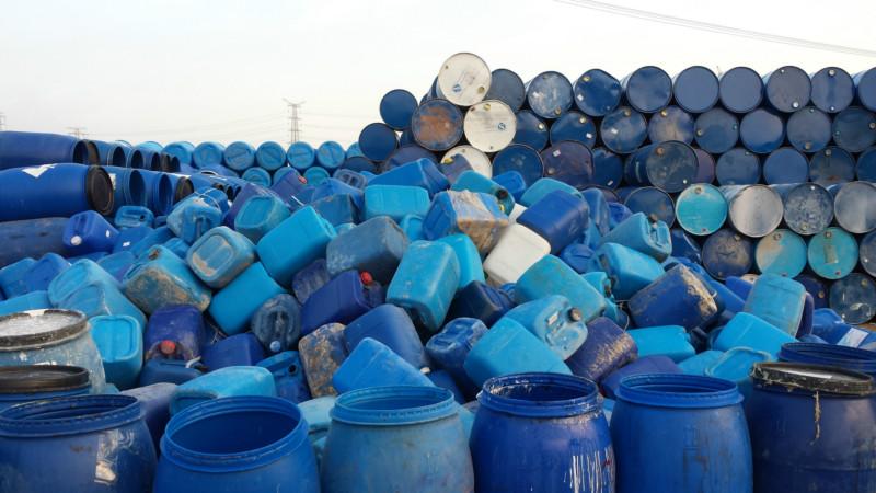 供应200L大胶桶回收价格多少/200L大胶桶高价回收