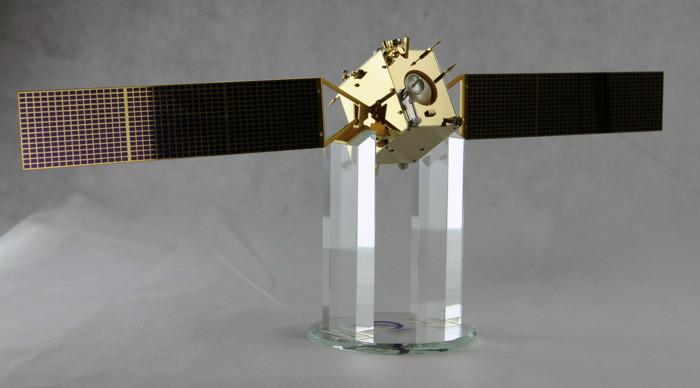 逼真2014新型大比例制作嫦娥二号卫星模型