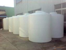 供应8立方塑胶容器  耐酸PE桶图片