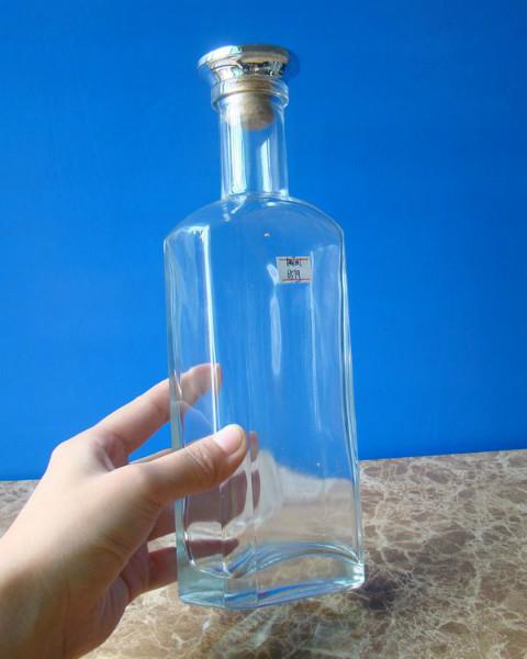 供应库存玻璃白酒瓶白酒瓶玻璃瓶