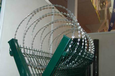供应刺绳围栏网安装   刺绳围栏网厂家直销