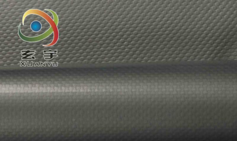 浙江海宁供应PVC气膜布 箱包布布,0.55厚度，2.1米宽，多颜色体育用品布