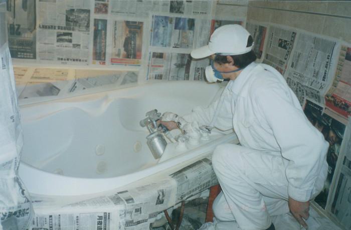 华美嘉浴缸维修 上海浴缸翻新修补公司