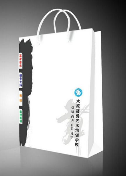 供应纸手提袋供应，纸手提袋厂家供应，深圳纸手提袋厂家