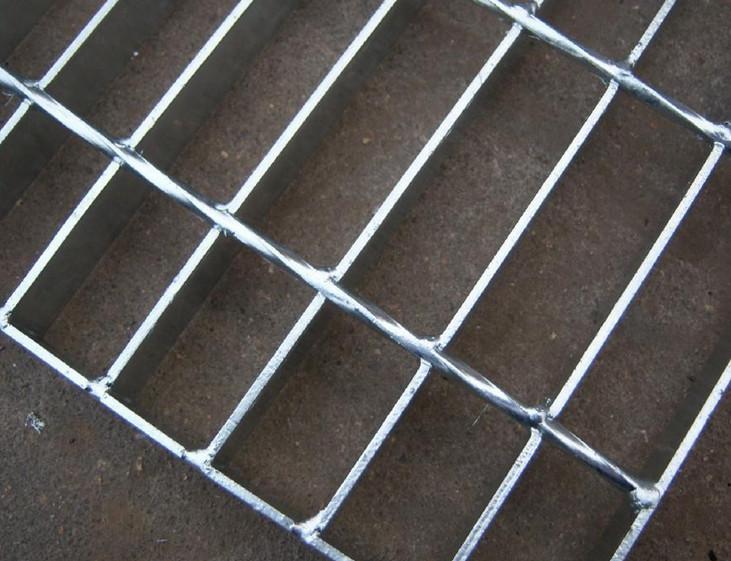 供应沟盖钢格板价格柳州兴业筛网订做沟盖钢格板