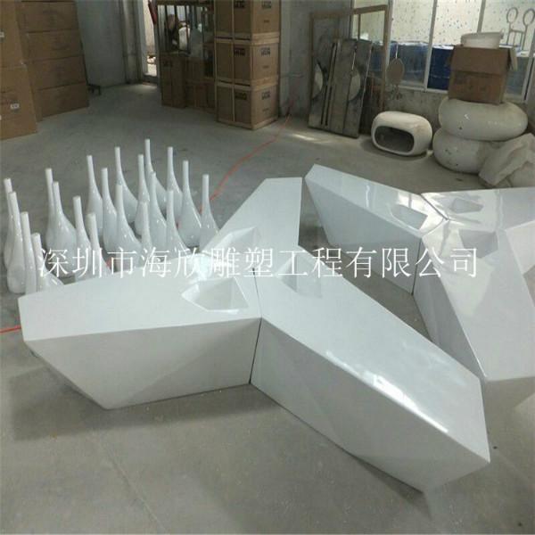 深圳市玻璃钢休闲椅/三件组合造型休息椅厂家