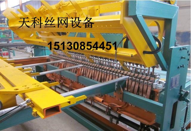 供应广东惠州围栏网焊网机 护栏焊网机 防护隔离栅焊网机