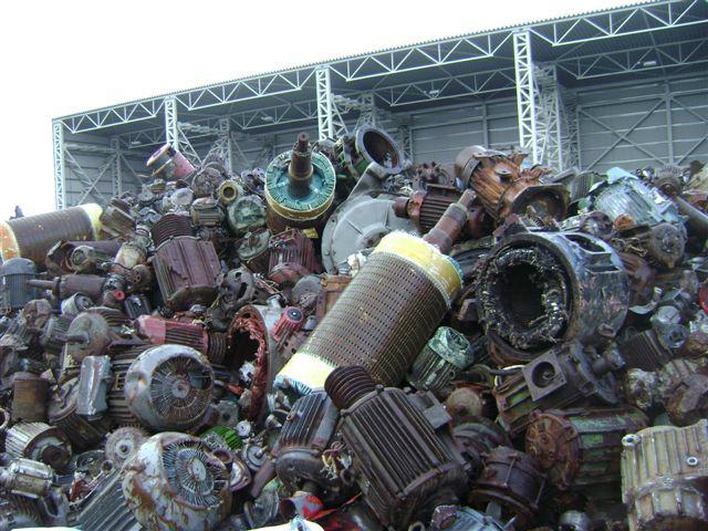 供应专业回收各种废品图片