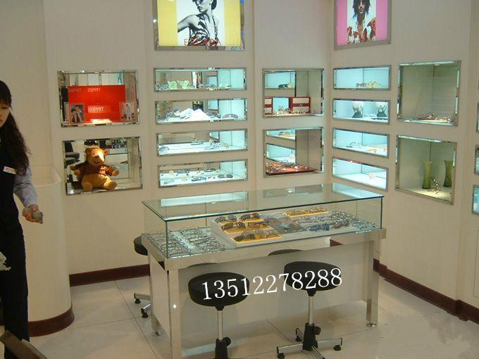 供应天津烤漆展柜定做眼镜柜化妆品柜台