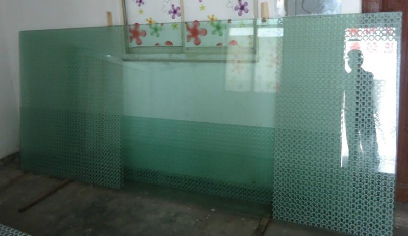 供应上海奉贤南桥丝网印刷加工钢化玻璃图片