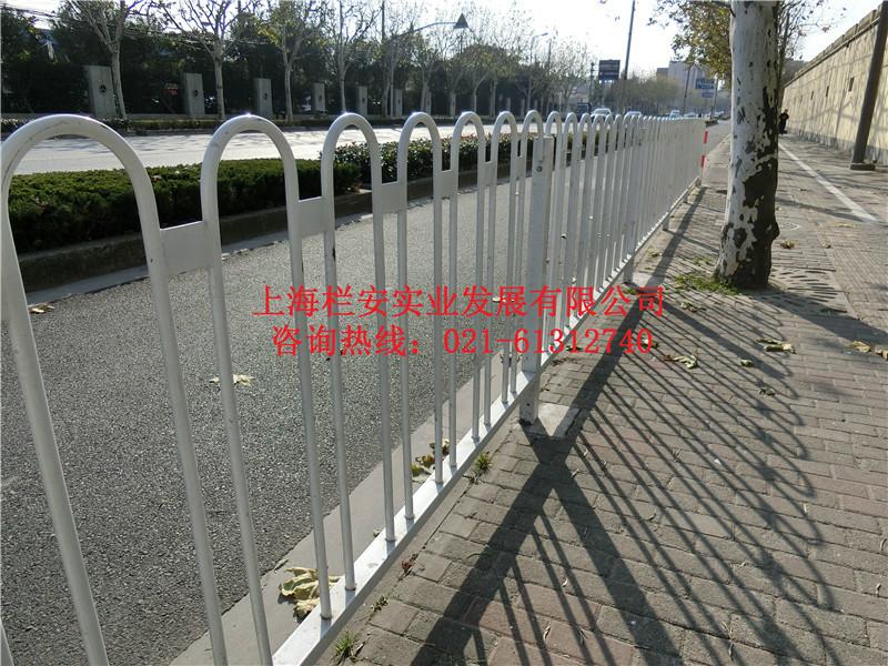 上海市京式护栏厂家供应京式护栏，京式U型隔离护栏，品质保证全国供应