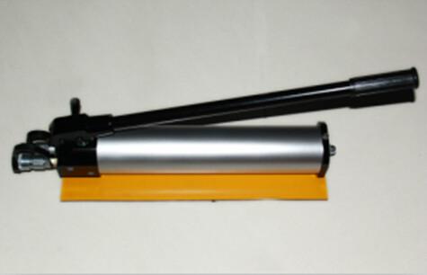 供应超高压液压手动泵SB63/1.5-A 济宁雷沃